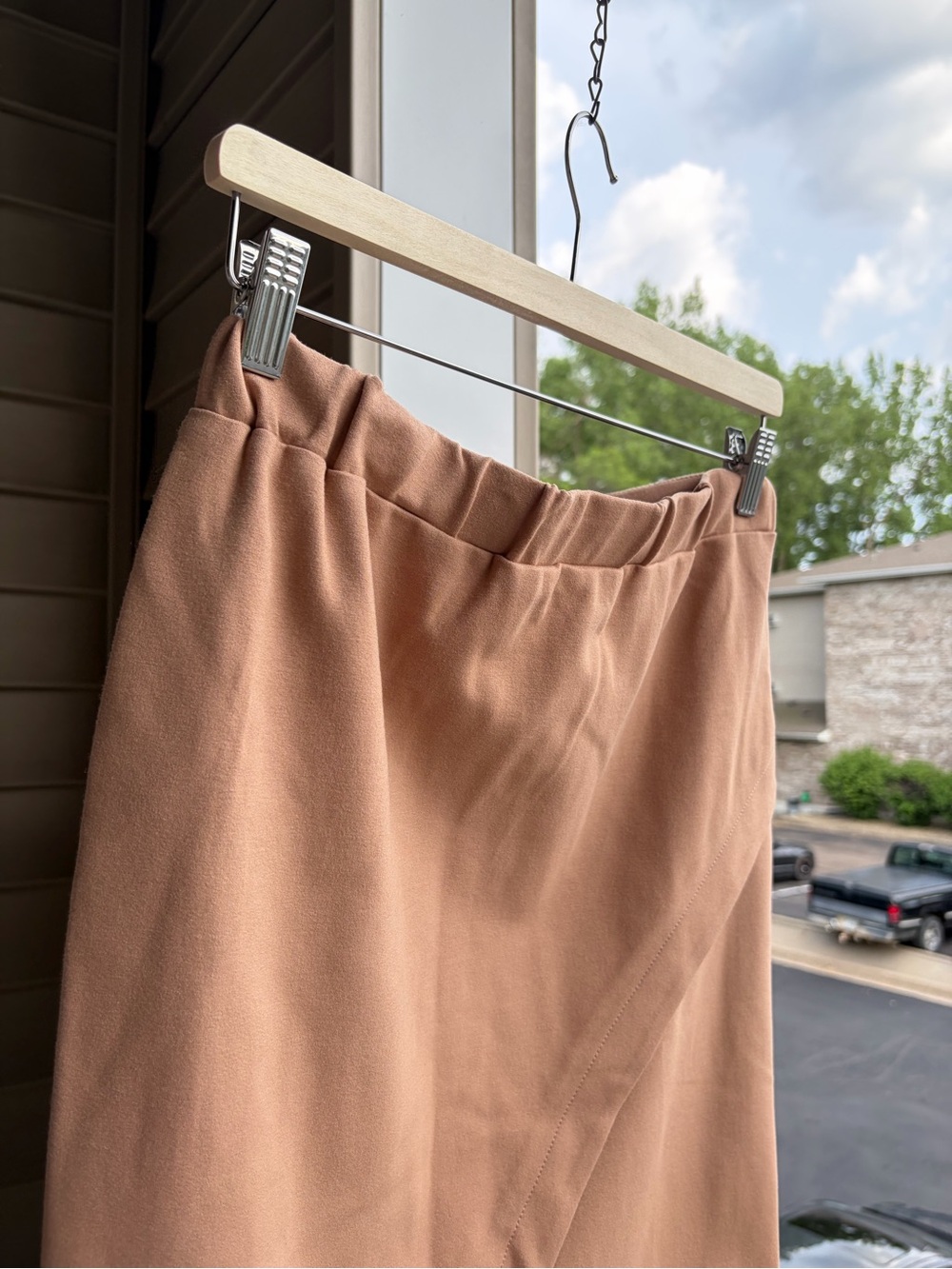 🆕✨GRACIA Faux Leather Front Wrap Pencil Skirt Nude Blush Midi Stretch Size L - Picture 10 of 16